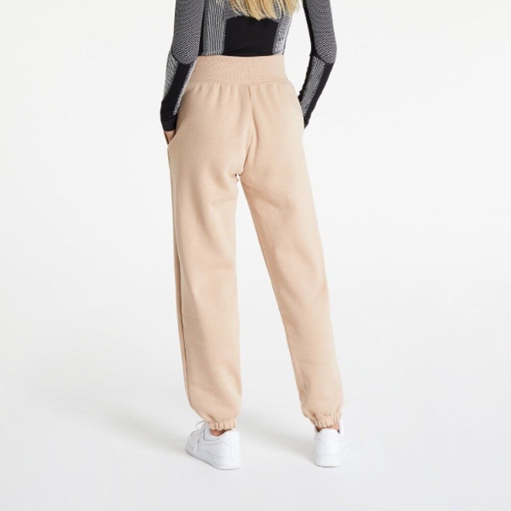 Like New! Nike Phoenix Fleece High Waisted Oversized Joggers Beige in Size M - Picture 2 of 16